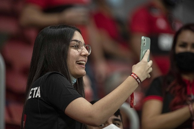 5-0狂胜！黑马杀疯了，欧冠从第13飙升第4，末轮.